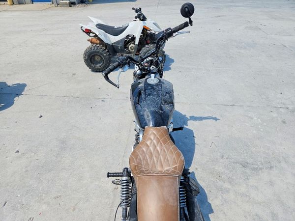 2016 INDIAN MOTORCYCLE CO. MOTORCYCLE