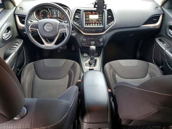 2015 JEEP CHEROKEE LATITUDE 4X4
