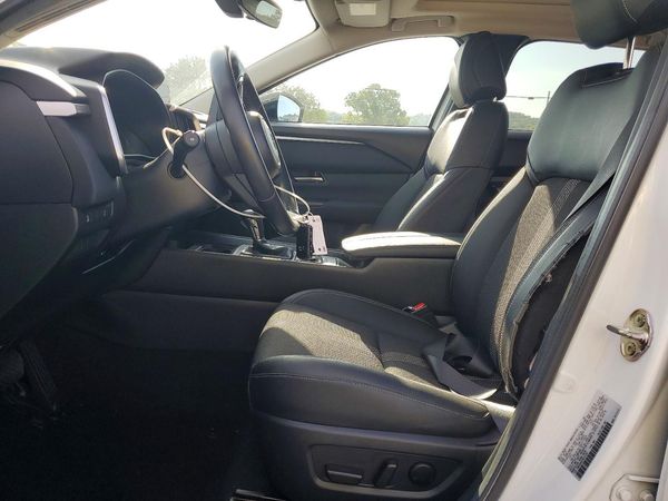 2024 MAZDA CX-50 Premium Package