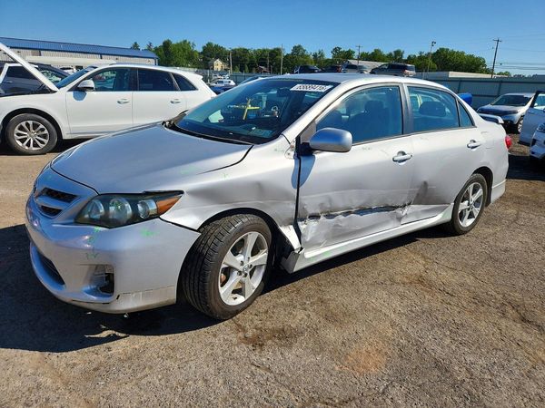 2012 TOYOTA COROLLA