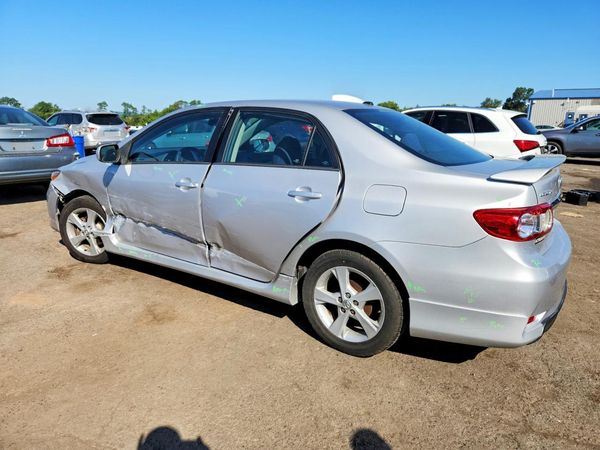 2012 TOYOTA COROLLA