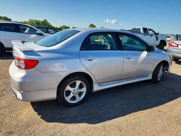 2012 TOYOTA COROLLA