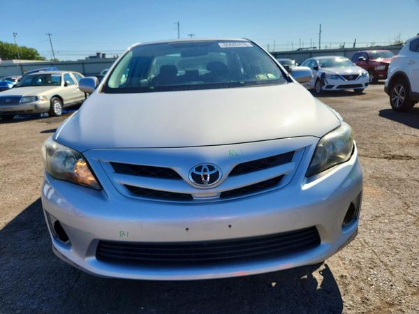 2012 TOYOTA COROLLA