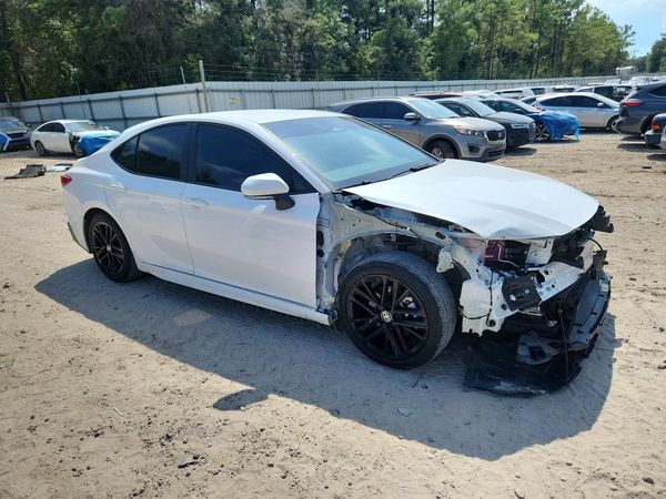 2025 TOYOTA CAMRY