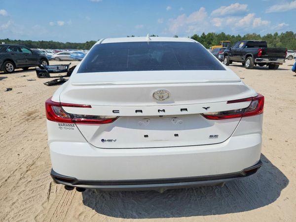 2025 TOYOTA CAMRY