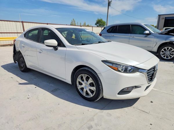 2018 MAZDA 3 Sport