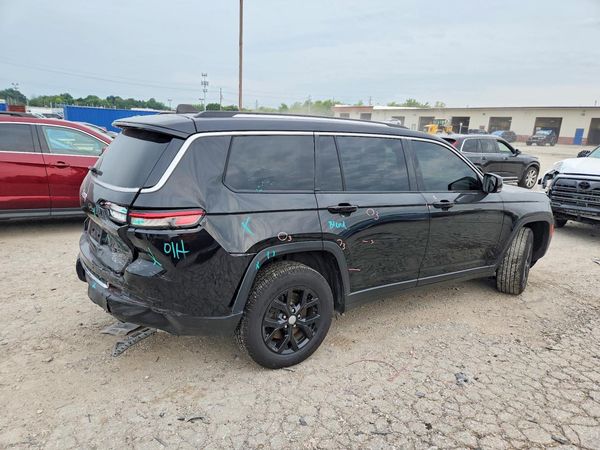 2022 JEEP GRAND CHEROKEE