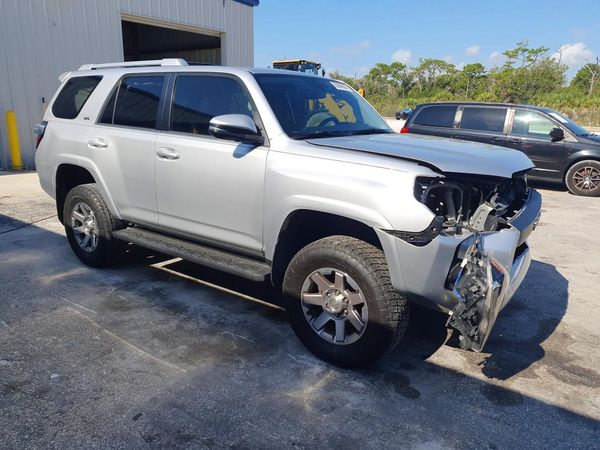 2018 TOYOTA 4RUNNER