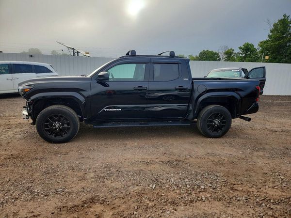 2025 TOYOTA TACOMA