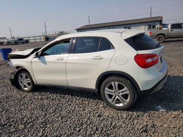2017 MERCEDES-BENZ GLA-CLASS GLA250 — DSRA