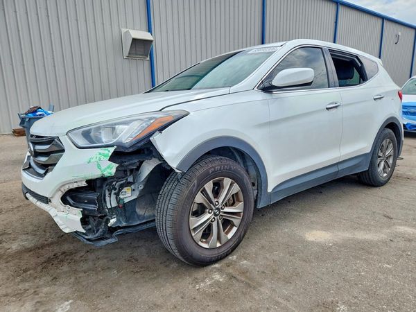 2016 HYUNDAI SANTA FE Base