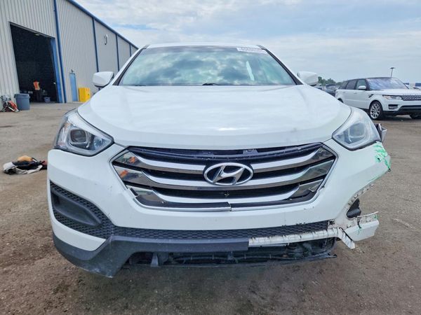 2016 HYUNDAI SANTA FE Base
