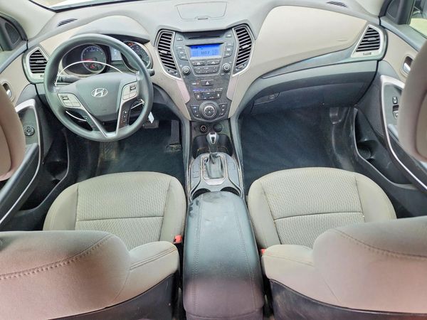 2016 HYUNDAI SANTA FE Base
