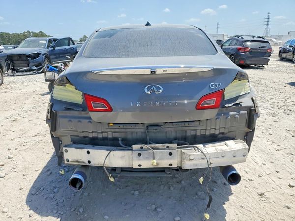 2013 INFINITI G37 — DIRR