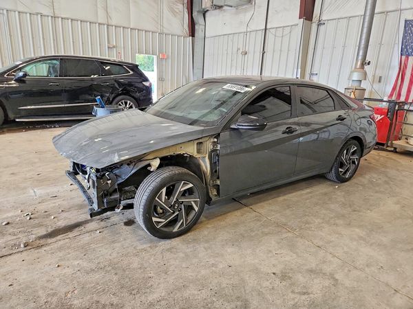 2025 HYUNDAI ELANTRA