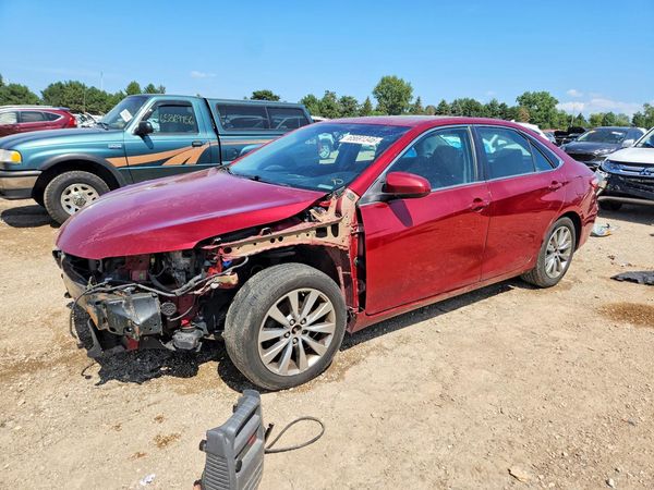 2015 TOYOTA CAMRY Hybrid