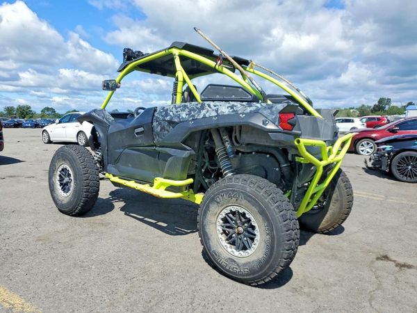 2022 KAWASAKI TERYX