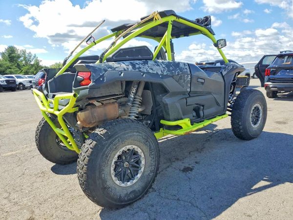 2022 KAWASAKI TERYX