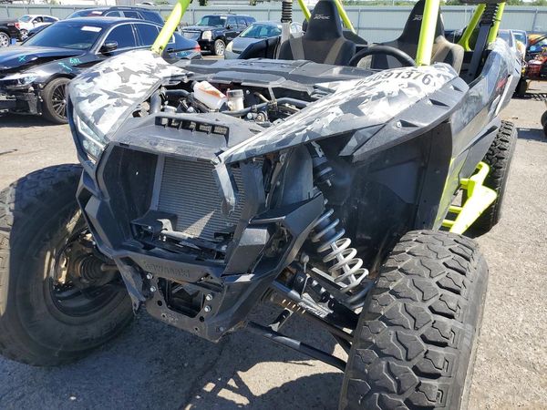 2022 KAWASAKI TERYX