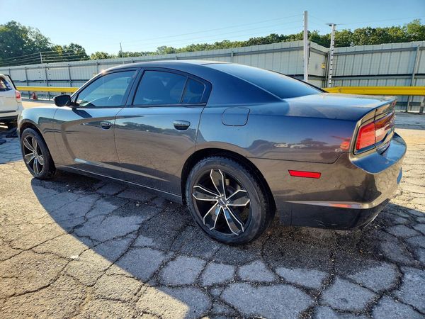 2013 DODGE CHARGER V6