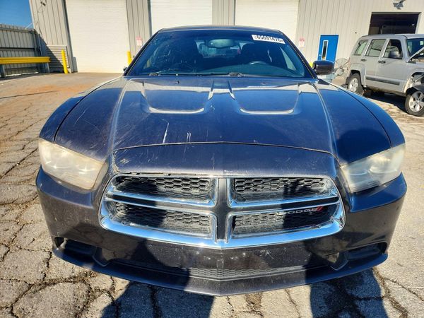 2013 DODGE CHARGER V6