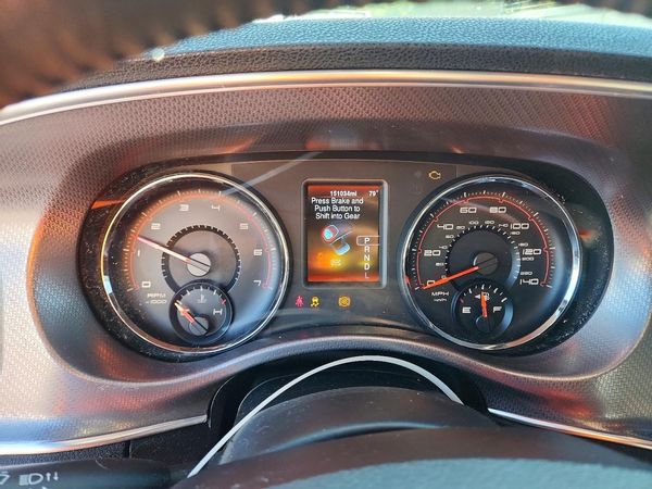 2013 DODGE CHARGER V6