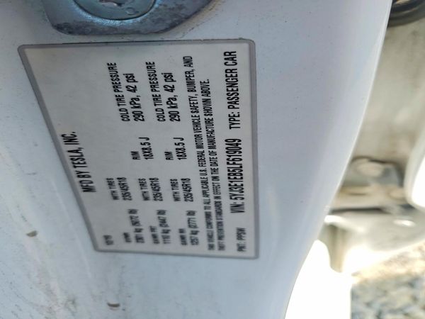 2020 TESLA MODEL 3