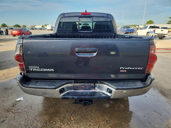 2012 TOYOTA TACOMA