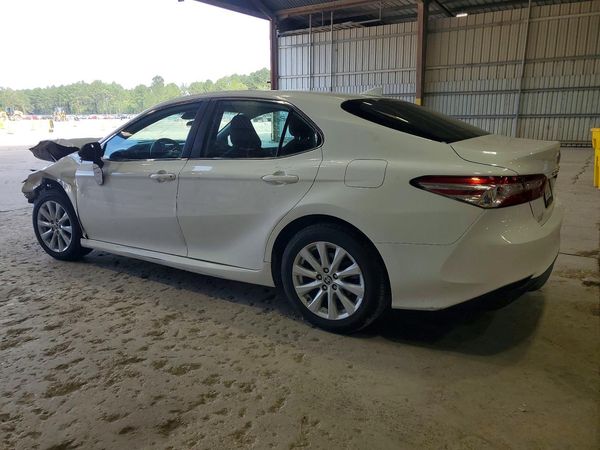 2020 TOYOTA CAMRY