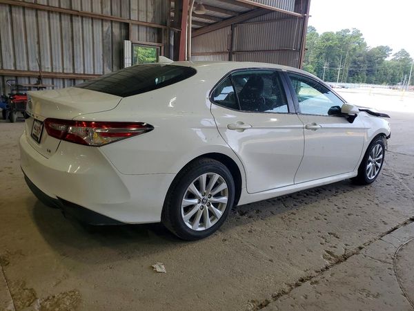 2020 TOYOTA CAMRY
