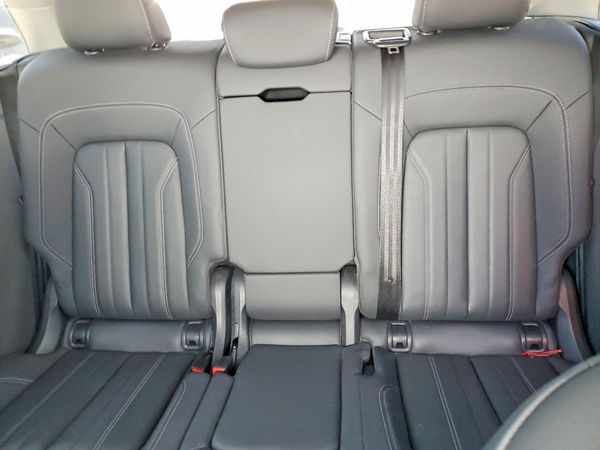 2021 AUDI Q5 quattro Premium — SUVN