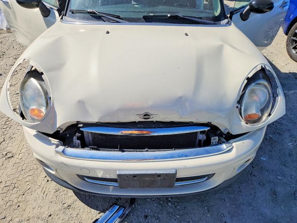 2012 MINI COOPER