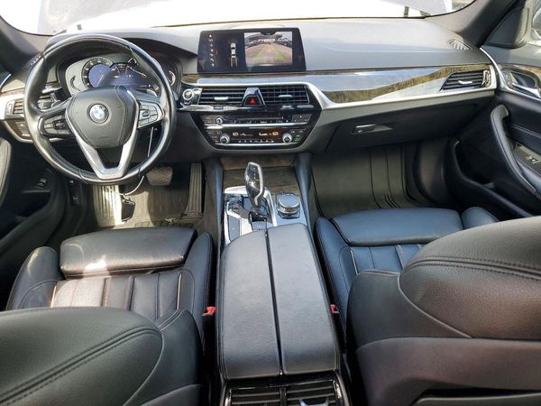 2018 BMW 530