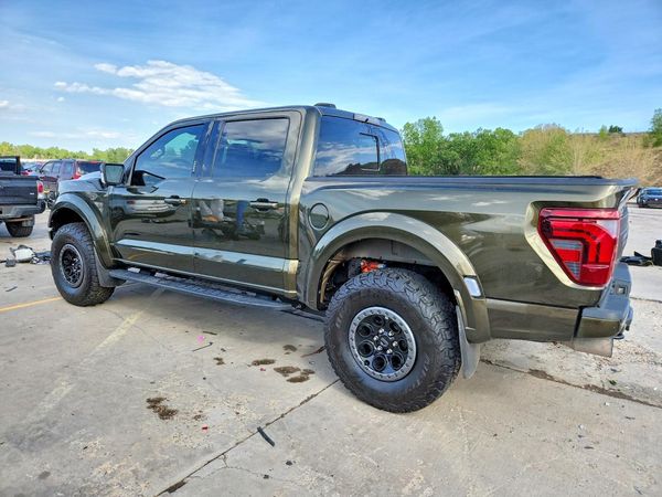 2024 FORD F150