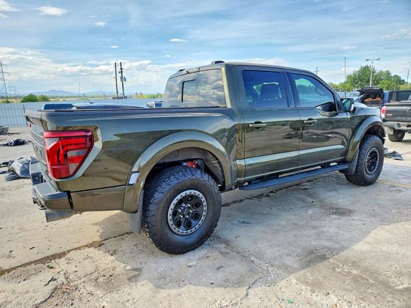 2024 FORD F150