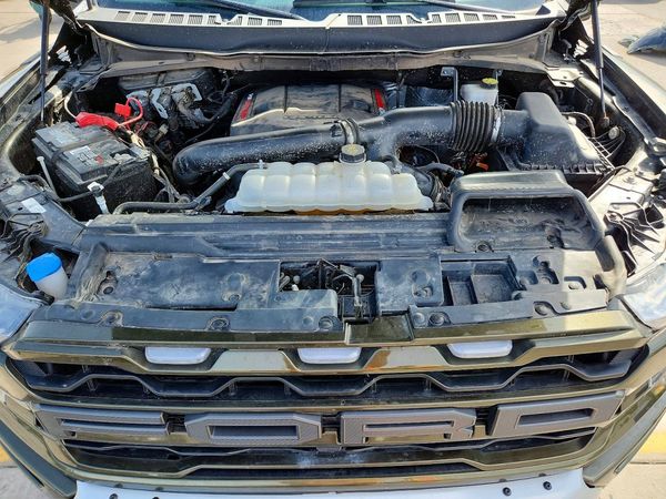 2024 FORD F150