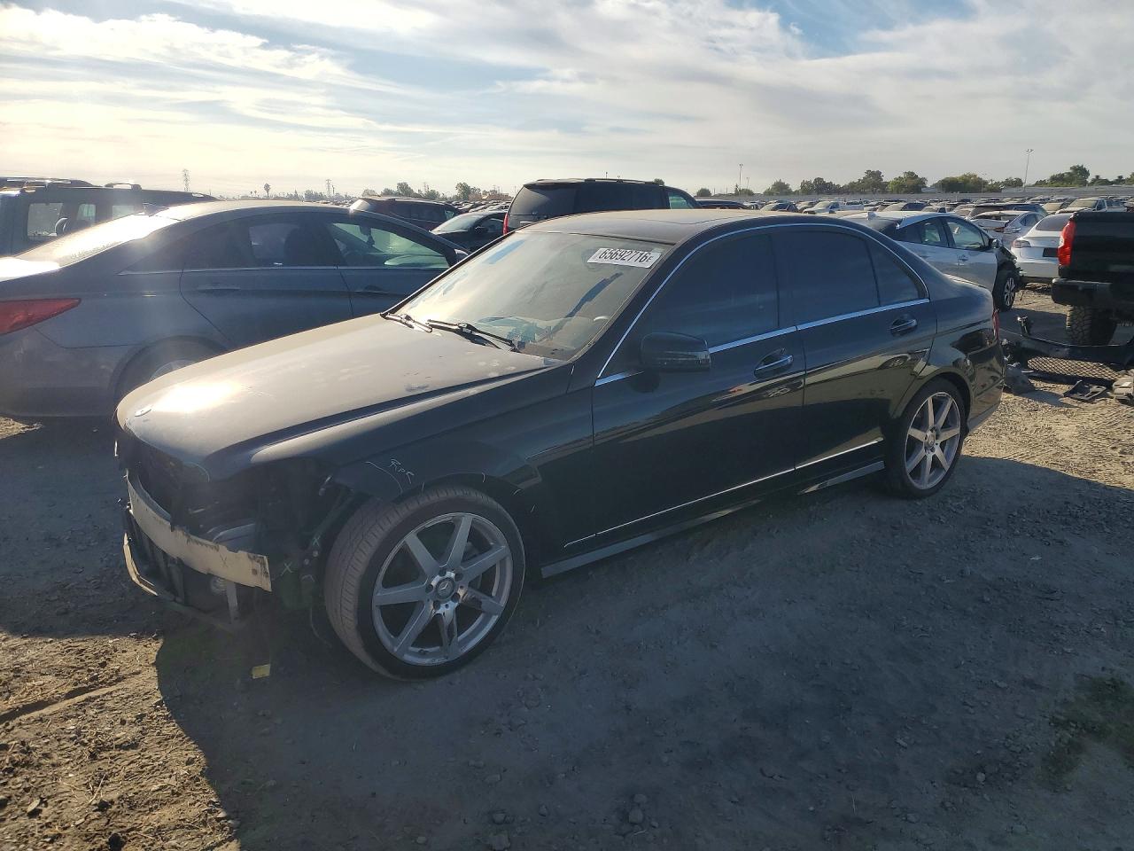 2014 MERCEDES-BENZ C C250