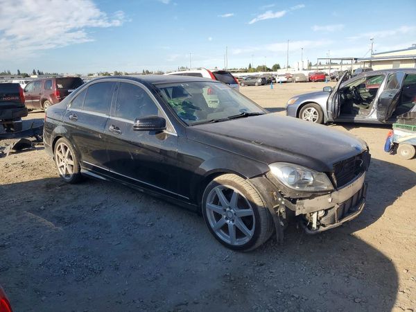 2014 MERCEDES-BENZ C C250
