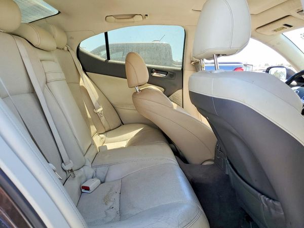 2012 LEXUS IS 250C