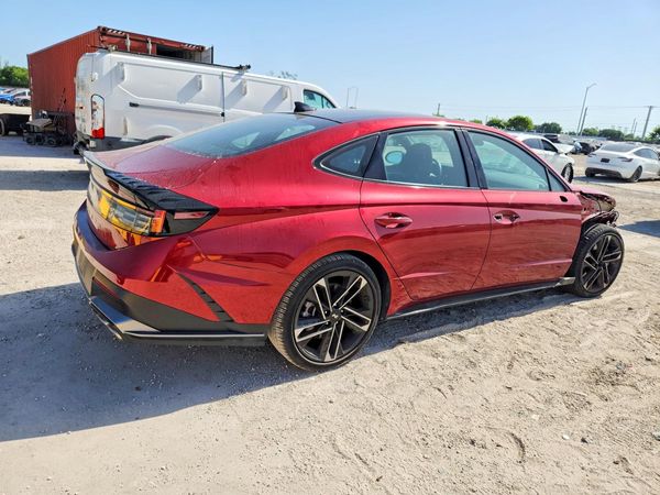 2025 HYUNDAI SONATA