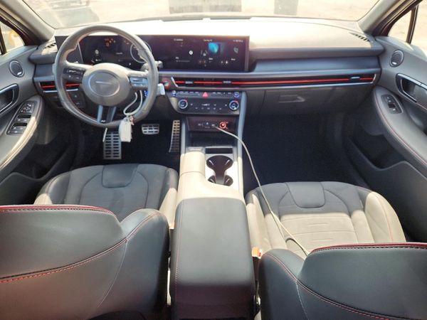 2025 HYUNDAI SONATA