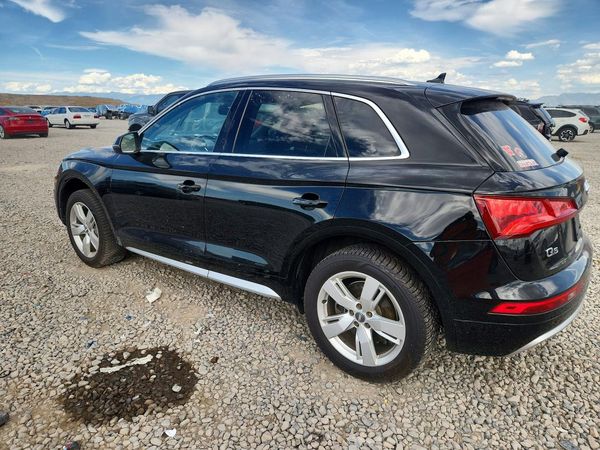 2018 AUDI Q5 quattro Premium Plus