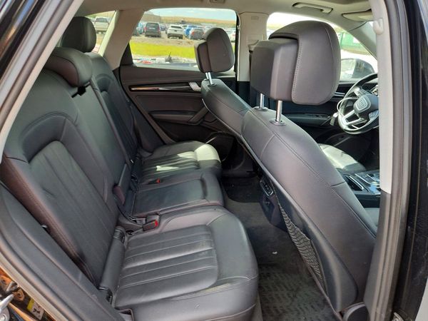 2018 AUDI Q5 quattro Premium Plus