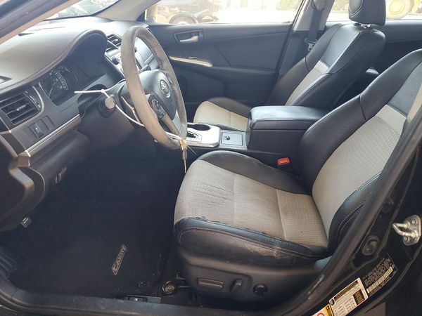 2014 TOYOTA CAMRY