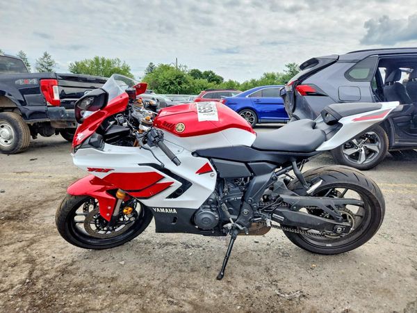 2026 YAMAHA YZF690