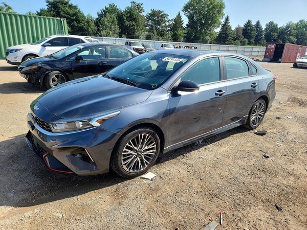 2022 KIA FORTE GT Line