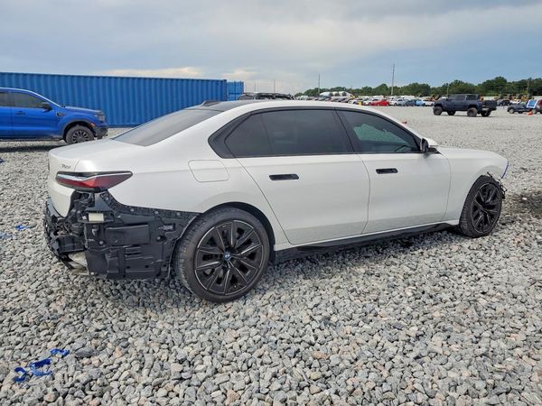2024 BMW 760