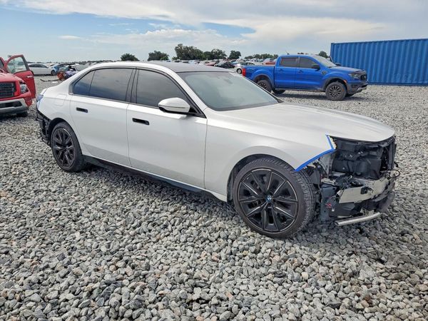 2024 BMW 760