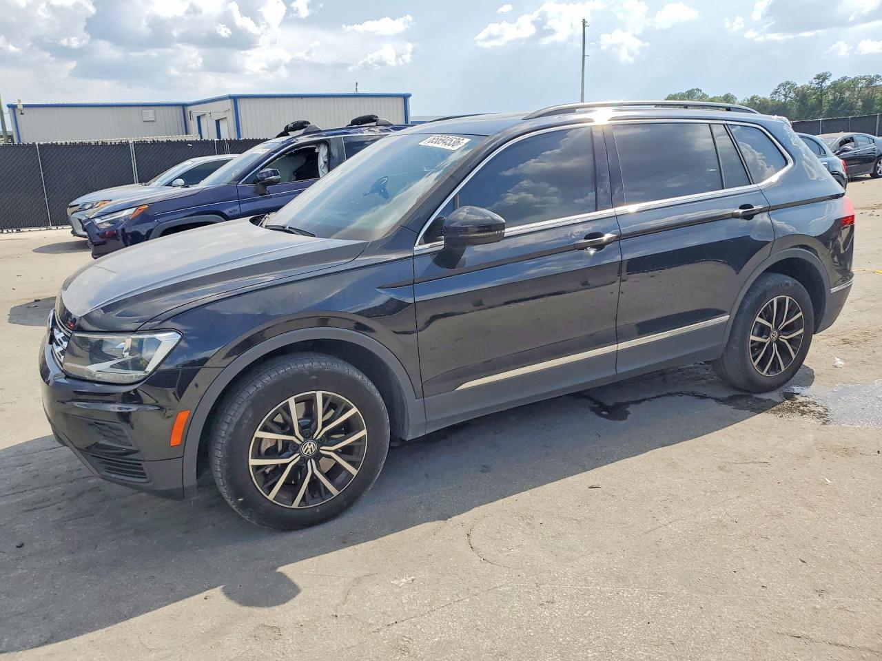 2021 VOLKSWAGEN TIGUAN SE, SE R-Line Black, SEL