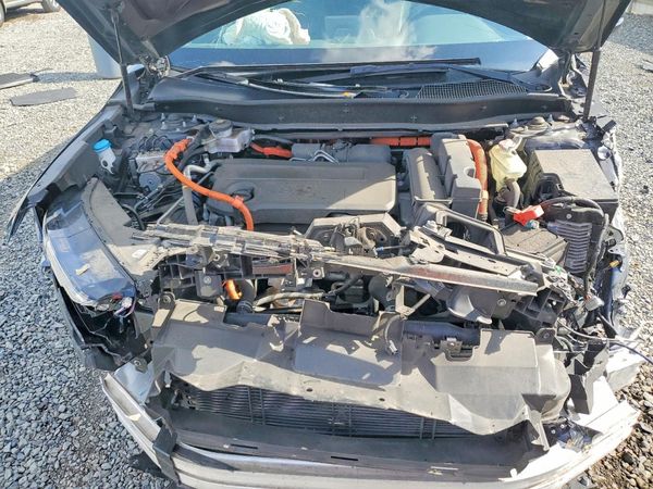 2024 HONDA CRV Sport-L — Engine bay